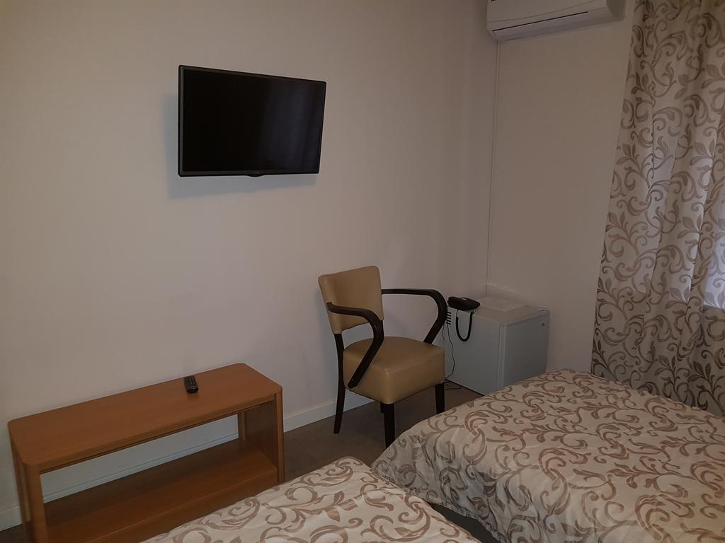 Hotel Dvor Бело Поле Екстериор снимка